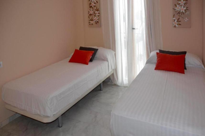 Casa Patio Las Palmeras Cordoba Con Piscina Eksteriør billede
